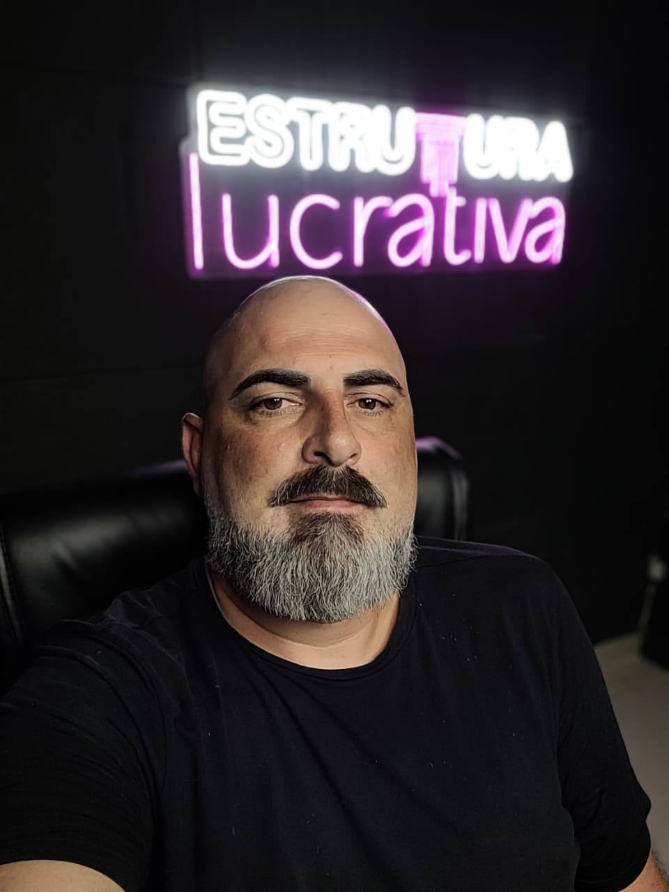 Raul Cruz